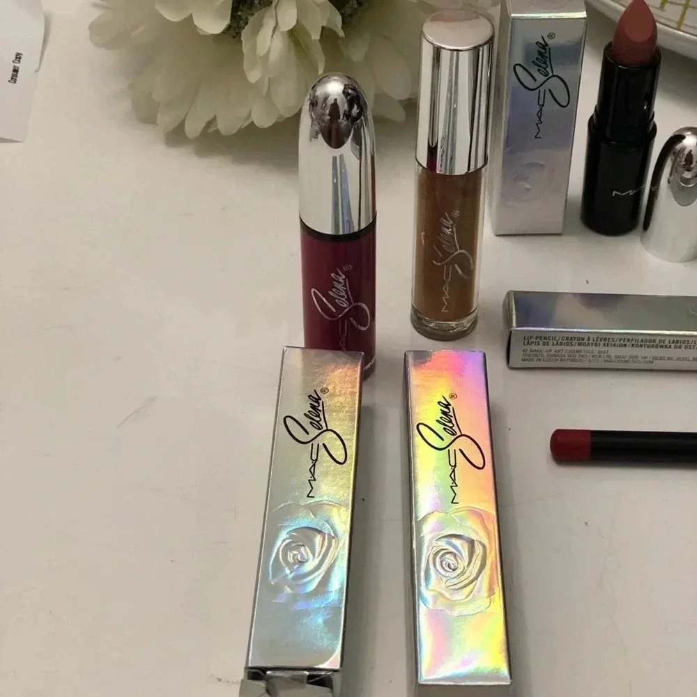 - New! Mac Selena 8pcs collection